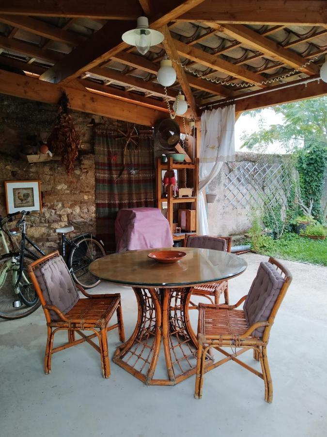 La Roulotte Des Carpates Otel Gaillac Dış mekan fotoğraf